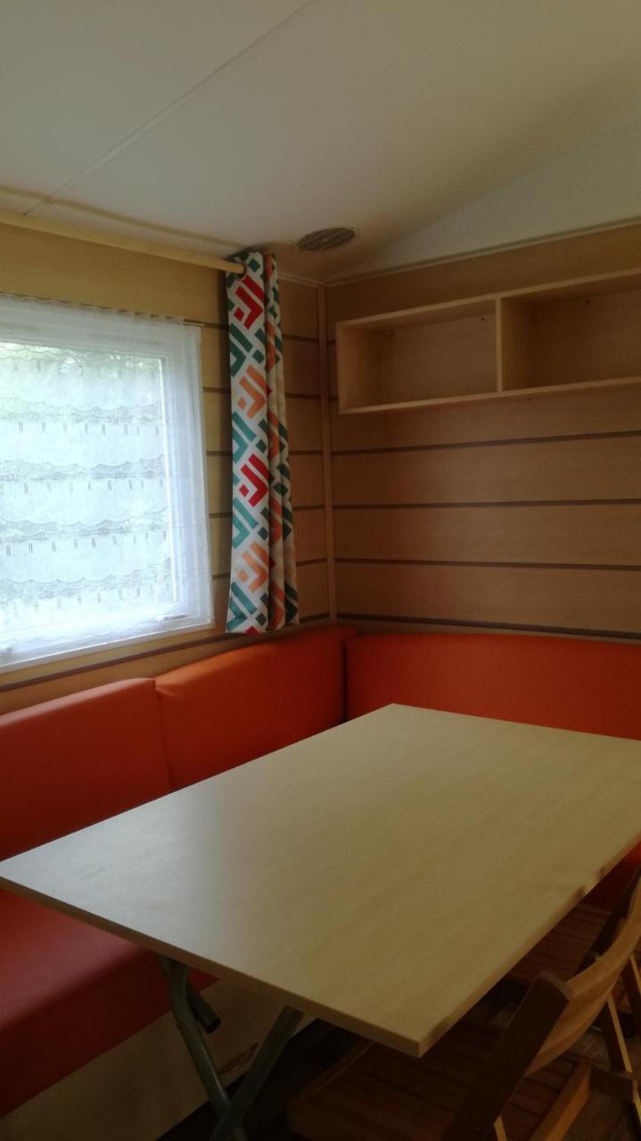 Camping Chantecler Bagneres-de-Luchon Exterior foto